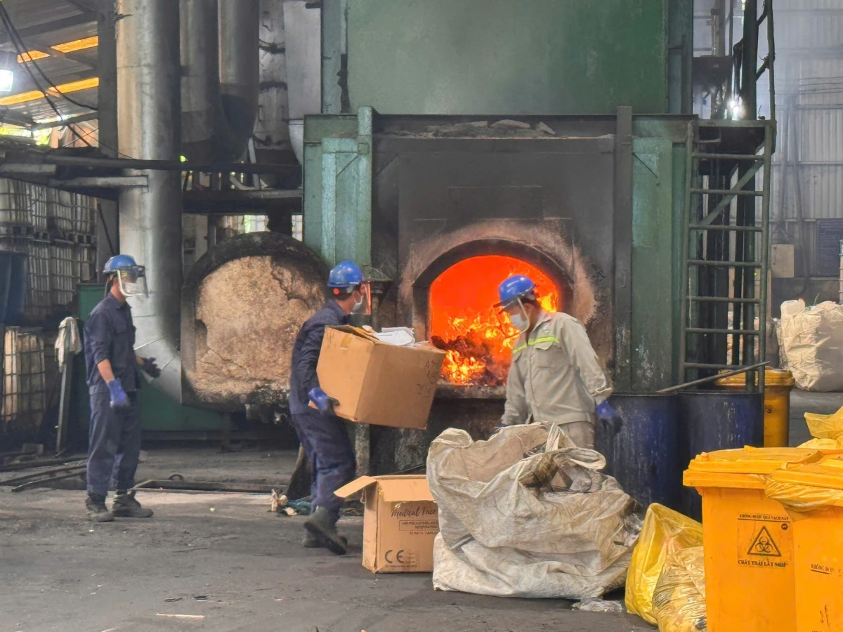 Quy Trình Hủy Hàng Hóa Chuyên Nghiệp Và An Toàn