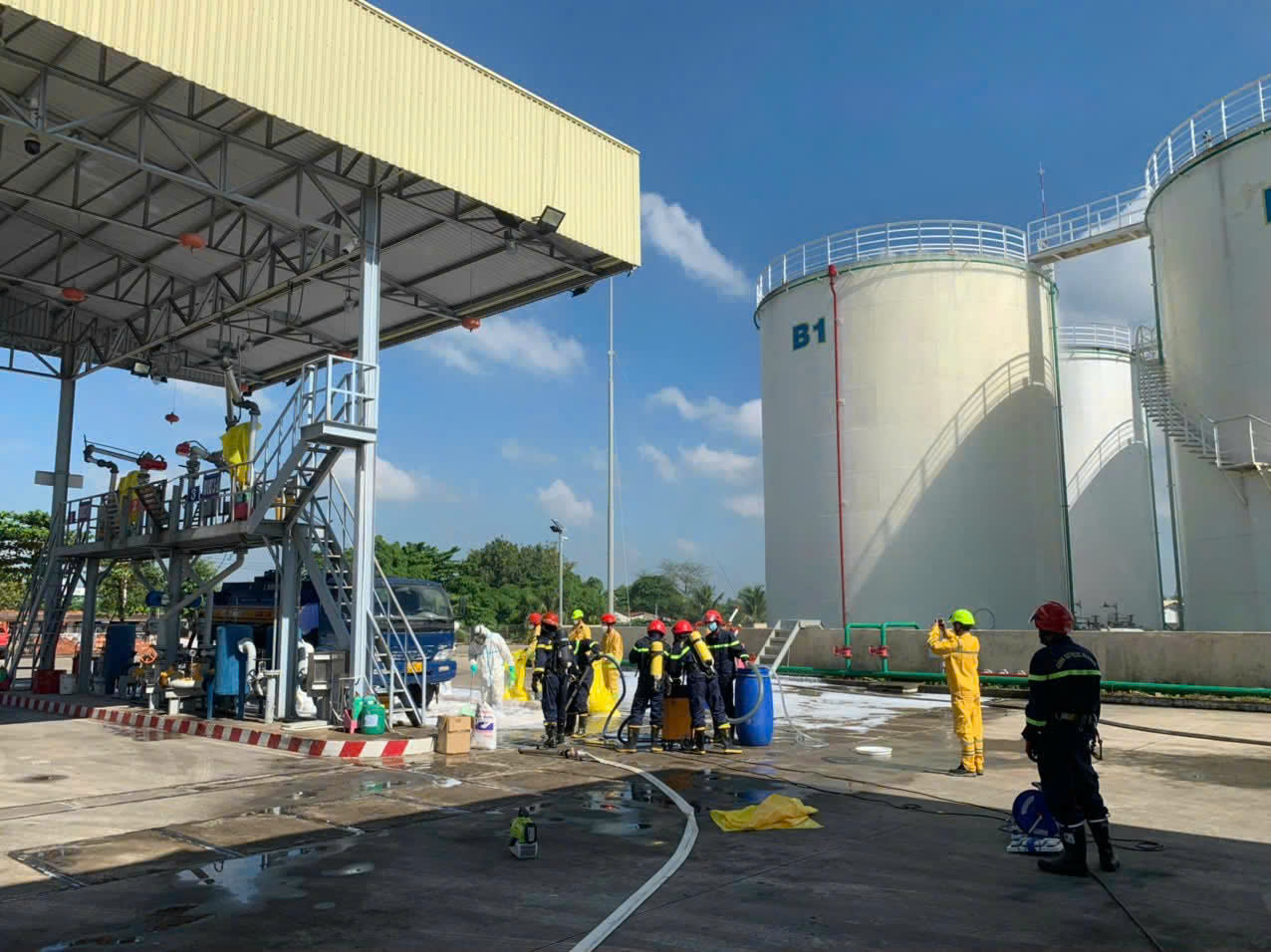 Đảm Bảo Môi Trường Làm Việc An Toàn Và Hiệu Quả