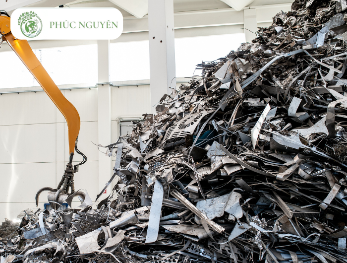 Thu mua kim loại đen