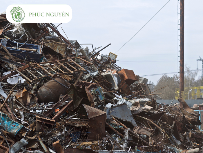 Thu mua kim loại đen