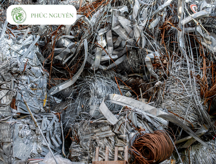 Thu mua kim loại đen